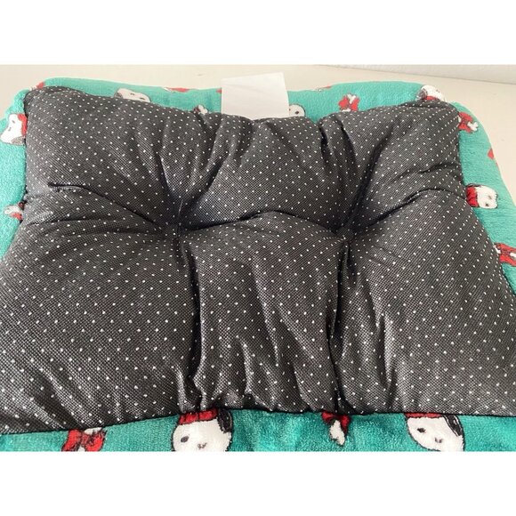 Peanuts Snoopy Small Dog Cat Pet Cozy Cuddler Bed Christmas Holiday Green NEW - Picture 15 of 15